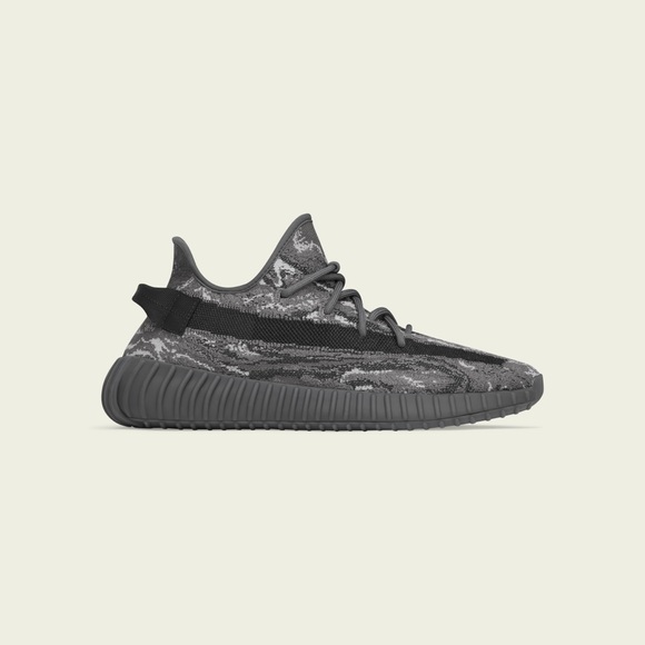 YEEZY BOOST 350 V2 M4/W5.5 - Picture 1 of 5